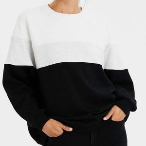 American Eagle | Ahh-Mazingly Soft Sweatshirt